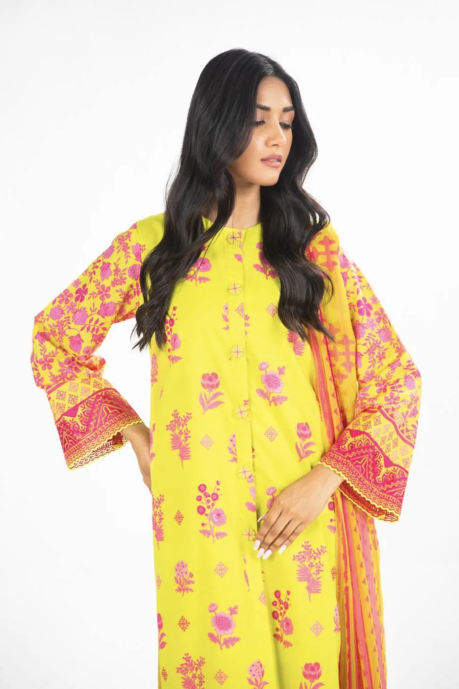 3 Pc Embroidered Lawn Suit With Chiffon Dupatta