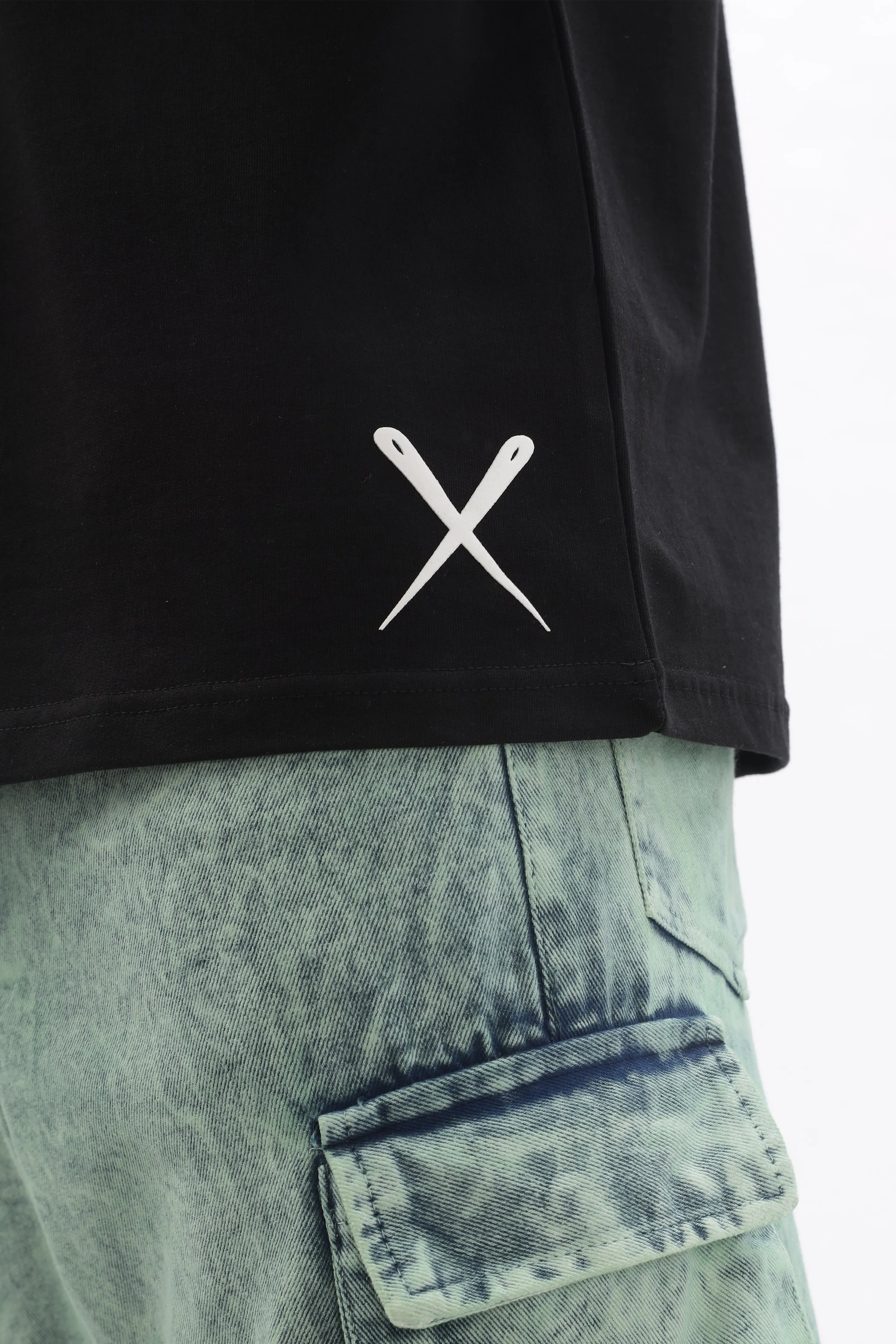 Spineline Black Dropshoulder T-Shirt